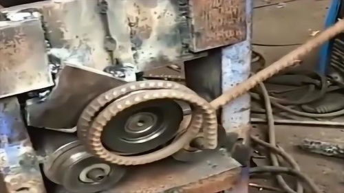 敬畏工廠機(jī)器加工 科技力量鑄就樂器精工之美